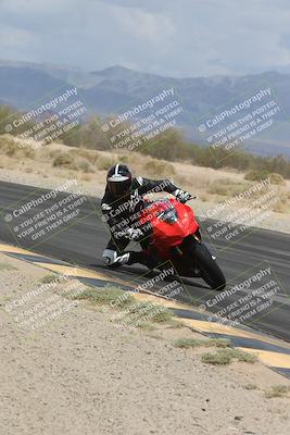 media/May-05-2025-Moto Forza (Mon) [[3c1838c5e5]]/3-C Group/Session 2 (Turn 7 Inside)/